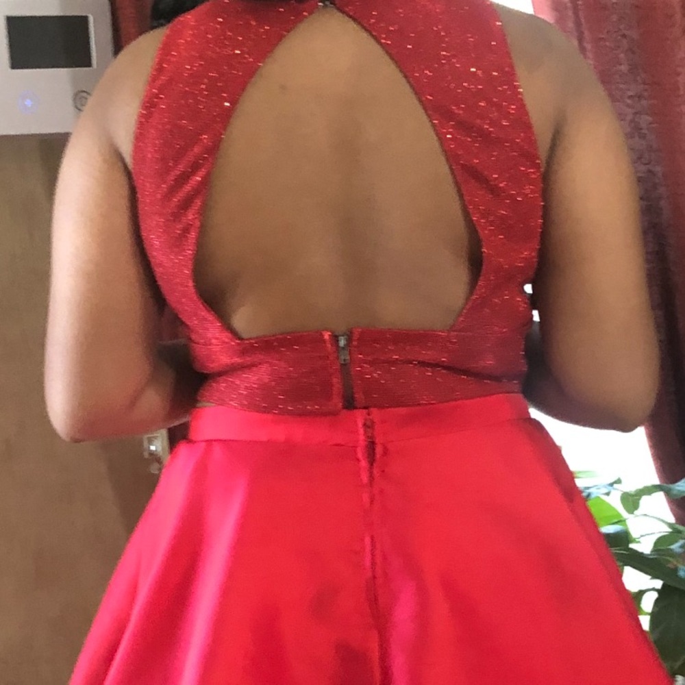 B. Darlin homecoming dress - Picture 2 of 2